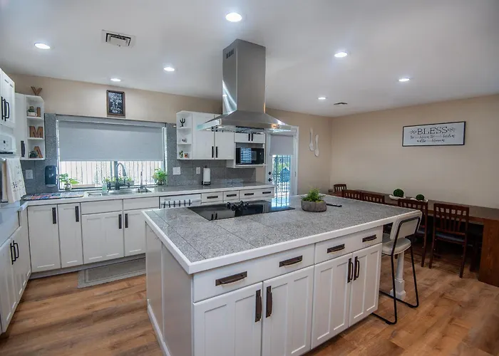 5 Star Luxury With Private Pool And Cozy Firepit *