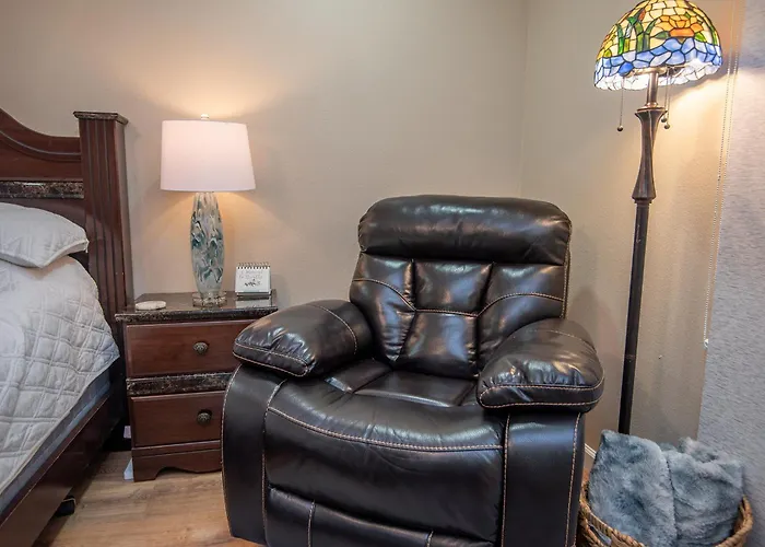 Holiday home 5 Star Luxury With Private Pool And Cozy Firepit Yuma