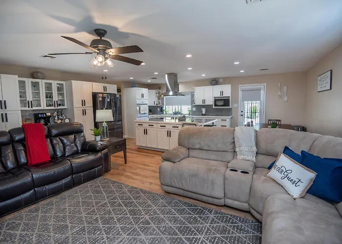 5 Star Luxury With Private Pool And Cozy Firepit *