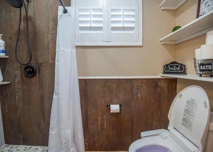 5 Star Luxury With Private Pool And Cozy Firepit Holiday home